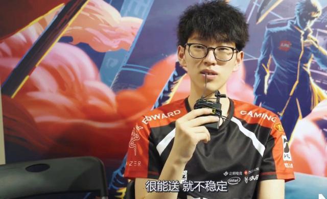 高翔的红牌 高翔的红牌