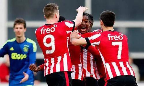 老将讲述初 老将讲述初